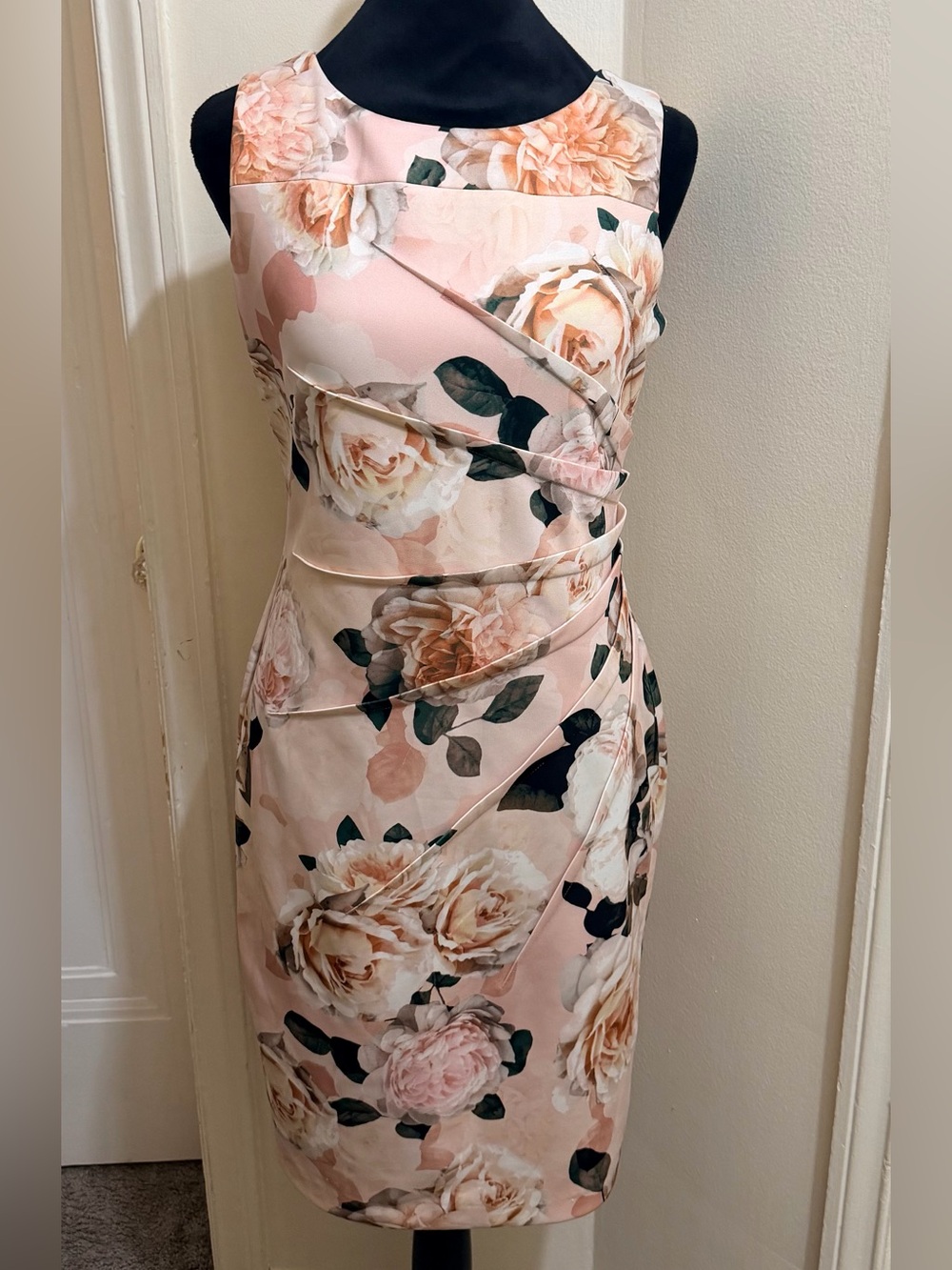 Calvin Klein Pink Sleeveless Floral Scuba Sheath Dress - Size S